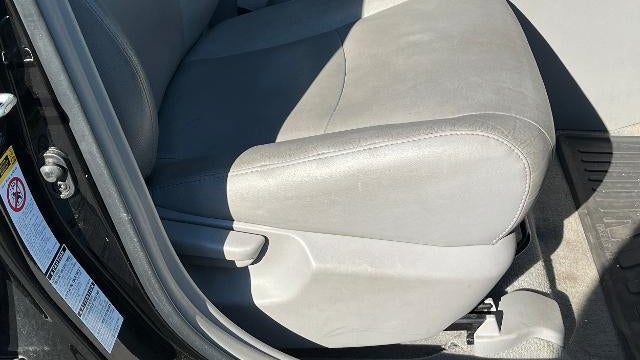 2010 Toyota Highlander SE