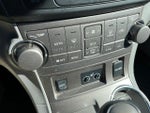 2010 Highlander Thumbnail 17