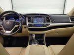 2015 Highlander Thumbnail 9