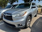 2015 Highlander Thumbnail 3