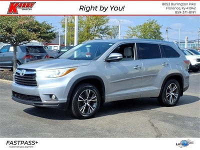 Photo of a 2016 Toyota Highlander AWD XLE 4DR SUV for sale