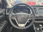 2016 Highlander Thumbnail 11