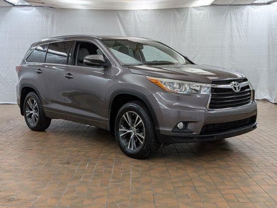 2016 Toyota Highlander AWD XLE 4DR SUV