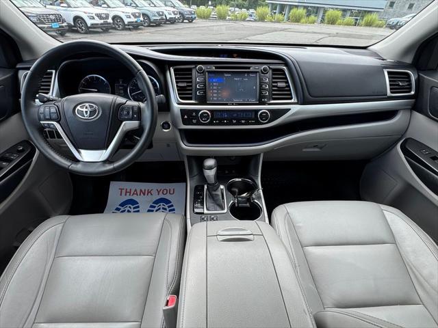 2014 Toyota Highlander - $20,747