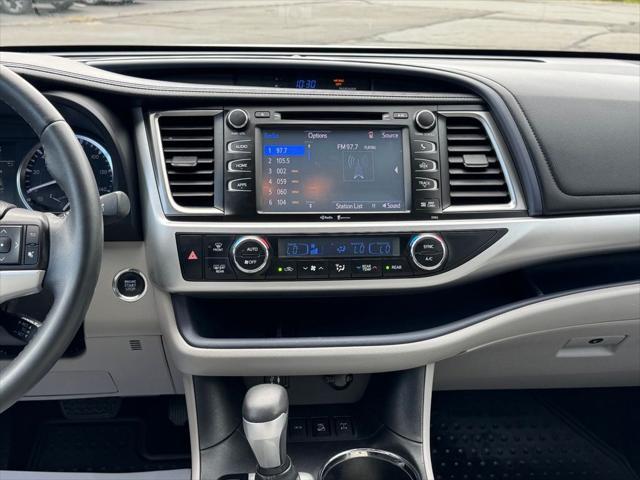 2014 Toyota Highlander - $20,747