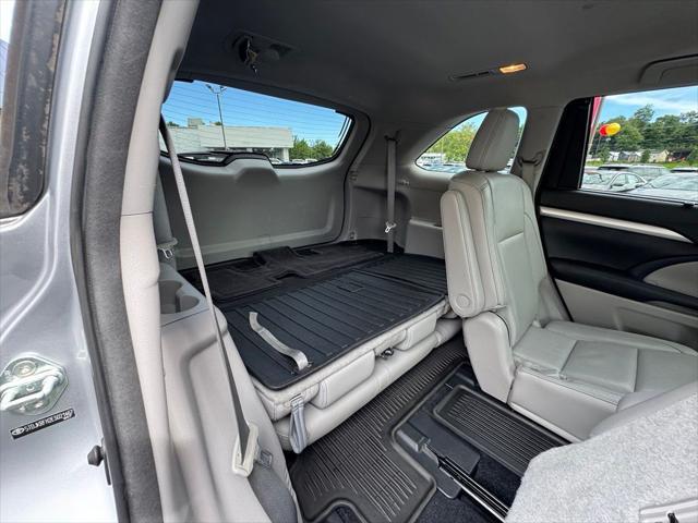 2014 Toyota Highlander - $20,747