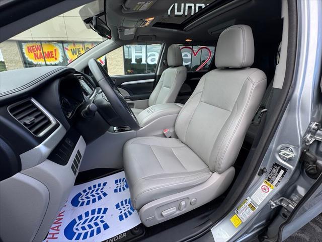2014 Toyota Highlander - $20,747