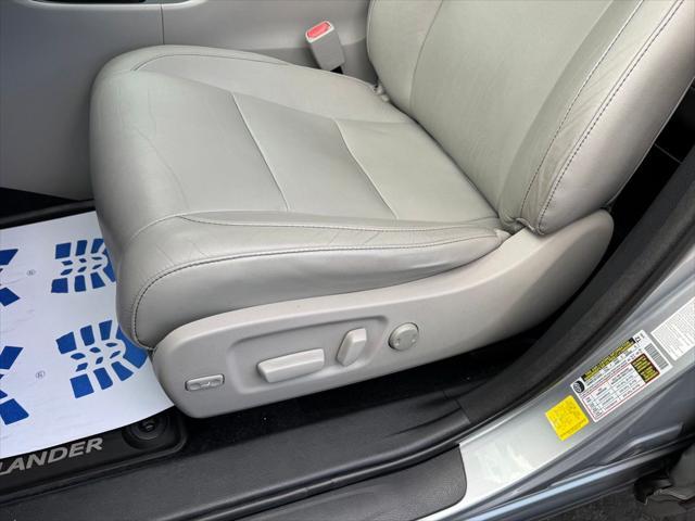 2014 Toyota Highlander - $20,747