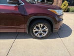 2015 Highlander Thumbnail 1