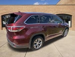 2015 Highlander Thumbnail 3