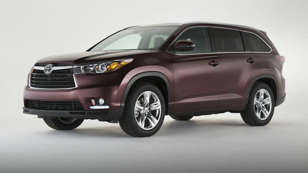 Preowned 2015 Toyota Highlander XLE for Sale