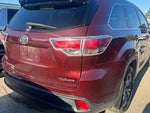 2015 Highlander Thumbnail 3