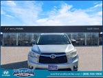 2016 Highlander Thumbnail 2