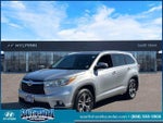 2016 Highlander Thumbnail 4