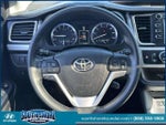 2016 Highlander Thumbnail 17