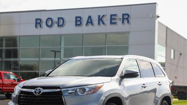 Preowned 2016 Toyota Highlander XLE for Sale