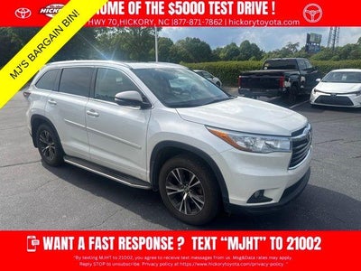 Photo of a 2016 Toyota Highlander AWD XLE 4DR SUV for sale