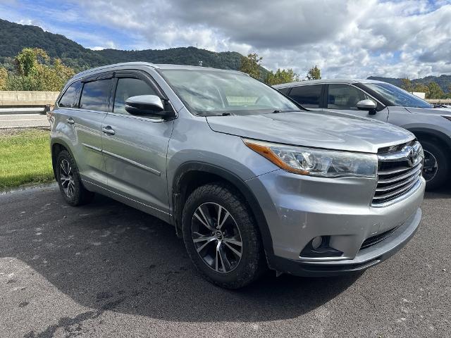 2016 Toyota Highlander - $16,967