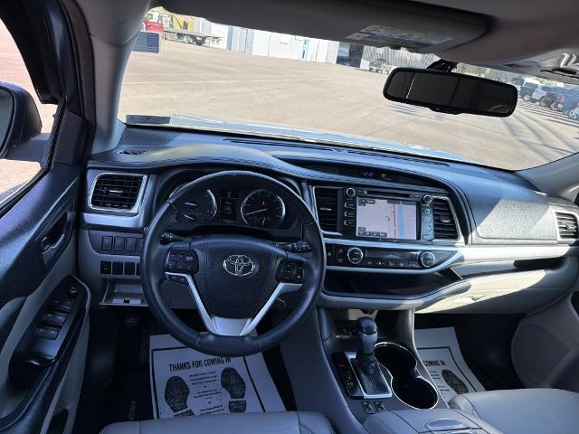 2016 Toyota Highlander - $16,967