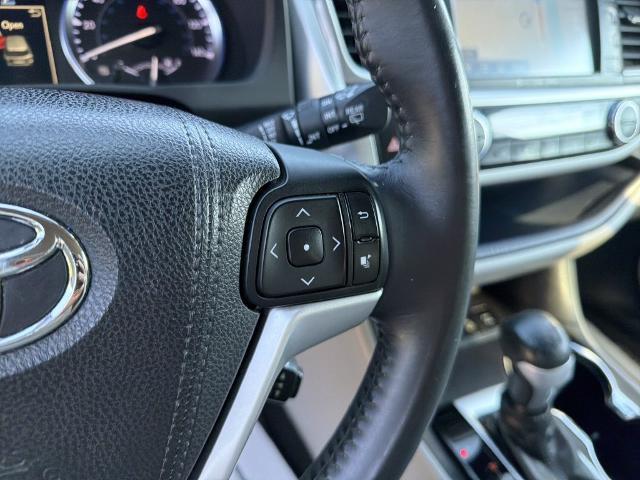 2016 Toyota Highlander - $16,967