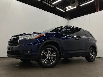 2016 Toyota Highlander AWD XLE 4DR SUV