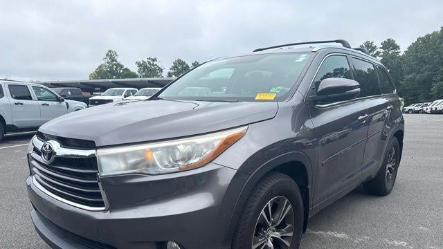 Preowned 2016 Toyota Highlander XLE for Sale