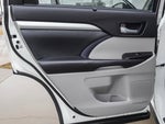 2015 Highlander Thumbnail 21