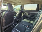 2016 Highlander Thumbnail 12