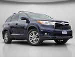 2016 Highlander Thumbnail 3