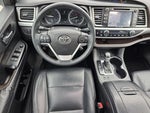 2016 Highlander Thumbnail 29