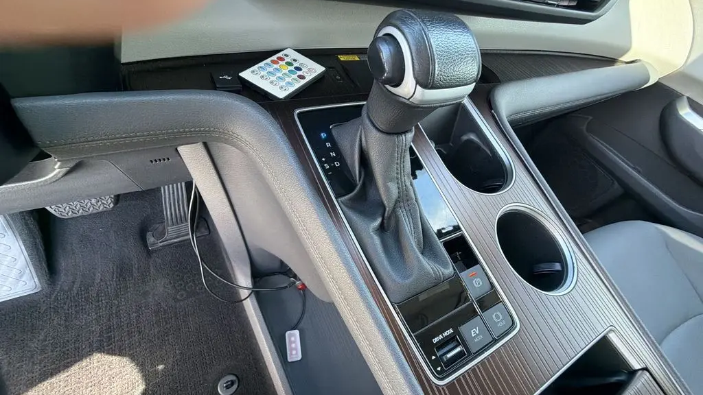 2023 Toyota Sienna XLE 8-Passenger