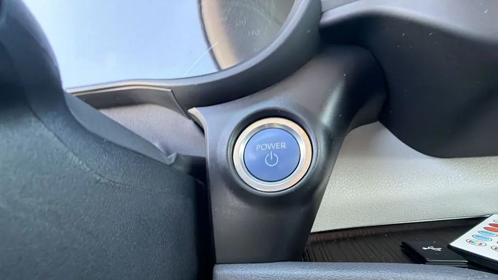 2023 Toyota Sienna XLE 8-Passenger