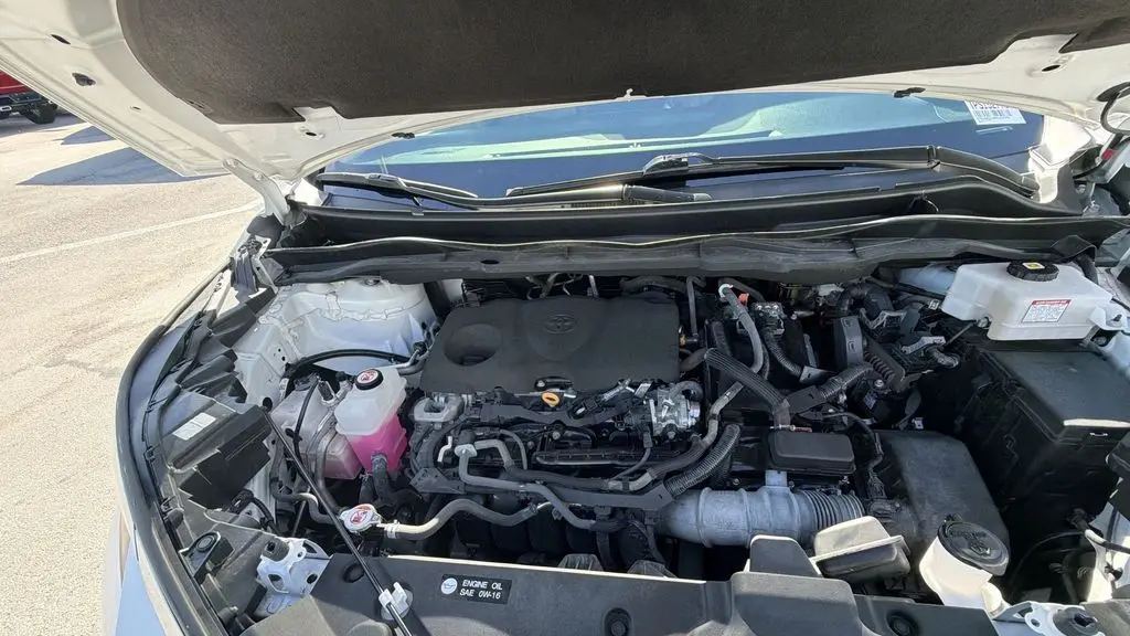 2023 Toyota Sienna XLE 8-Passenger