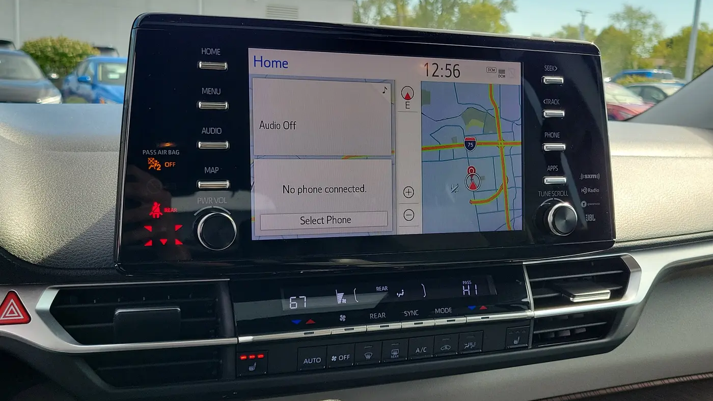 2022 Toyota Sienna XLE 8-Passenger