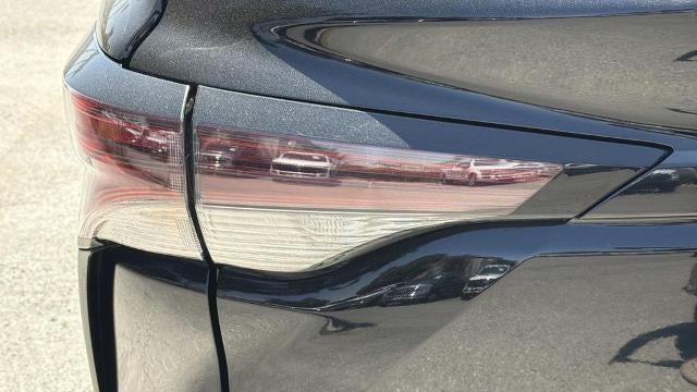 2024 Toyota Sienna XLE 8-Passenger