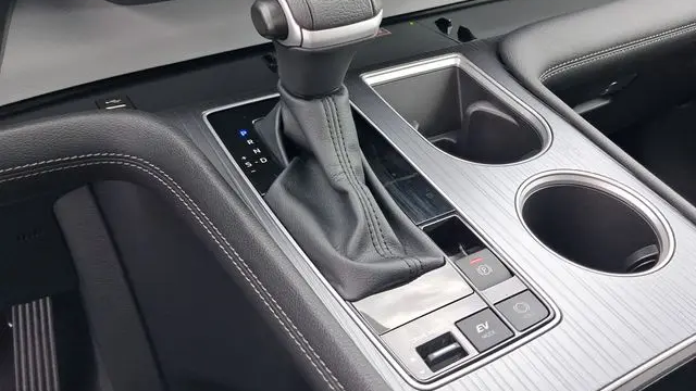 2025 Toyota Sienna XLE 8-Passenger