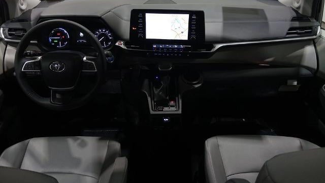 2024 Toyota Sienna XLE 8-Passenger