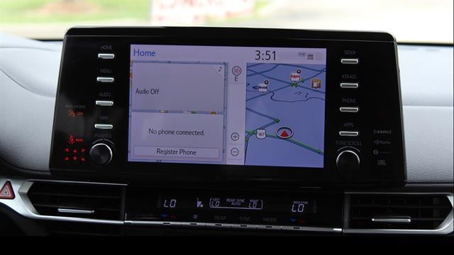 2023 Toyota Sienna XLE 8-Passenger