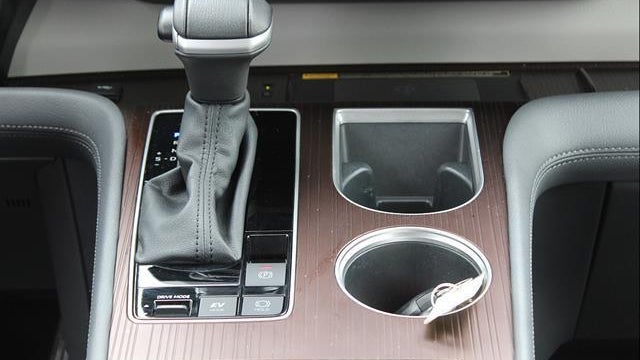 2023 Toyota Sienna XLE 8-Passenger