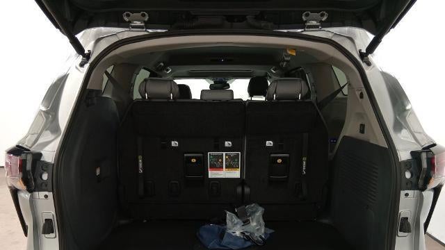 2024 Toyota Sienna XLE 8-Passenger