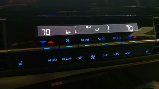 2024 Toyota Sienna XLE 8-Passenger