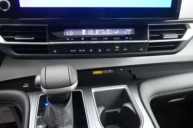 2025 Toyota Sienna - $46,873