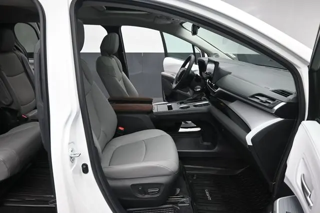 2025 Toyota Sienna - $46,873