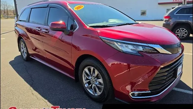 Preowned 2023 Toyota Sienna XLE 7-Passenger for Sale