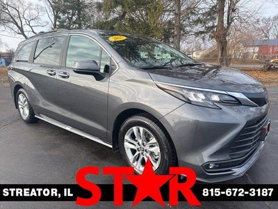 2025 Toyota Sienna AWD XLE 7-Passenger 4DR Mini-Van