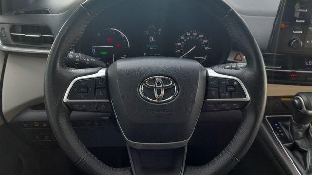 2021 Toyota Sienna XLE 7-Passenger