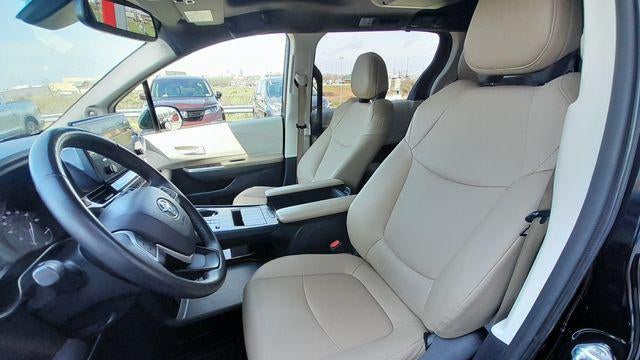 2021 Toyota Sienna XLE 7-Passenger