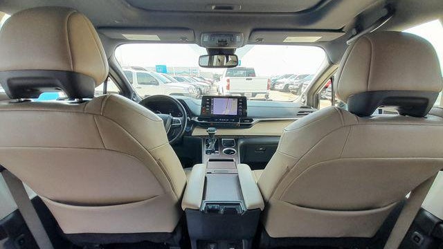 2021 Toyota Sienna XLE 7-Passenger