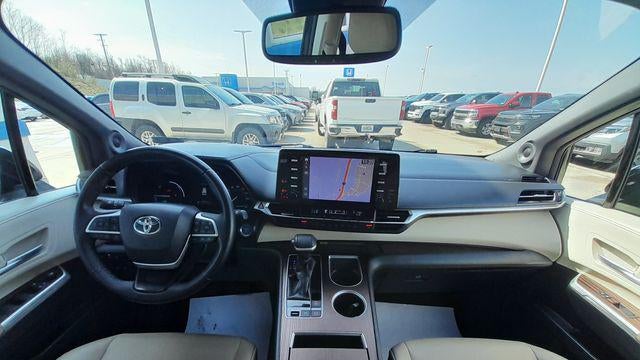 2021 Toyota Sienna XLE 7-Passenger
