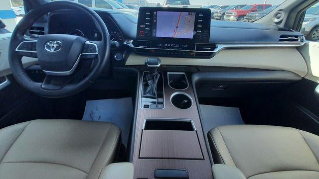 2021 Toyota Sienna XLE 7-Passenger